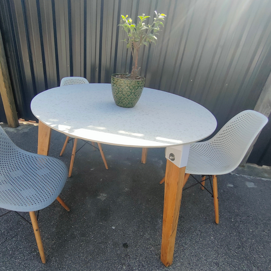 The Merak Breakfast Table WHITE