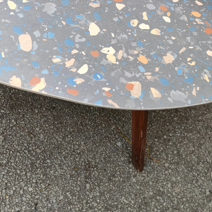 The Hollis Medium GRAY