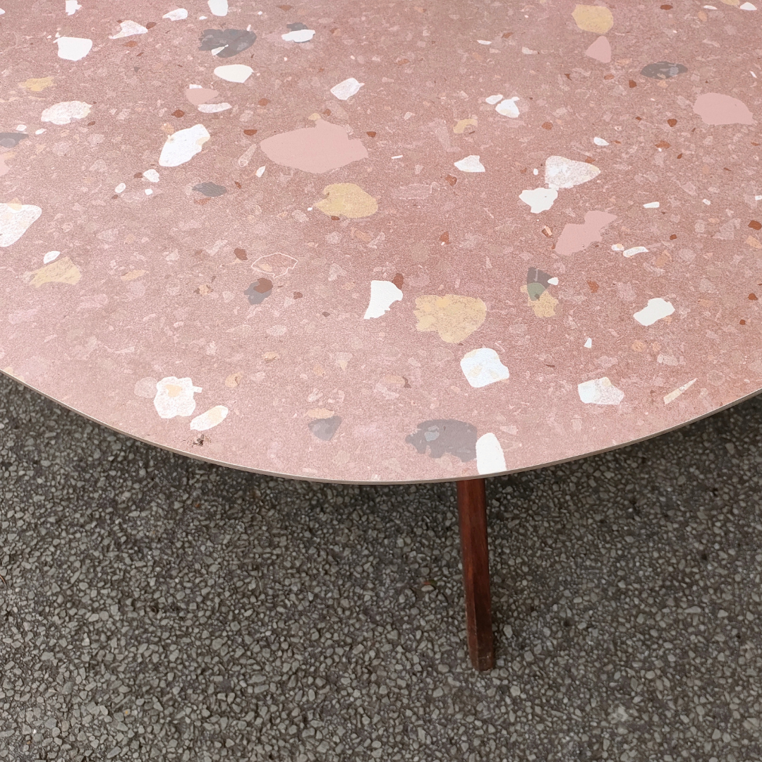 The Hollis Medium PINK
