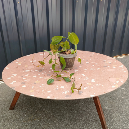 The Hollis Round PINK